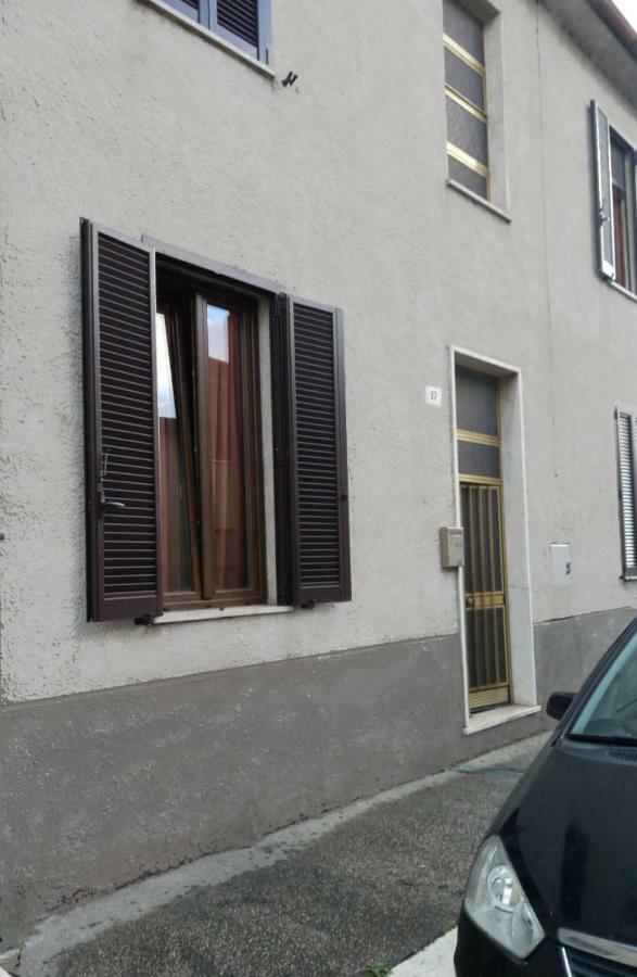 Apartament Casa Nax Terni Zewnętrze zdjęcie